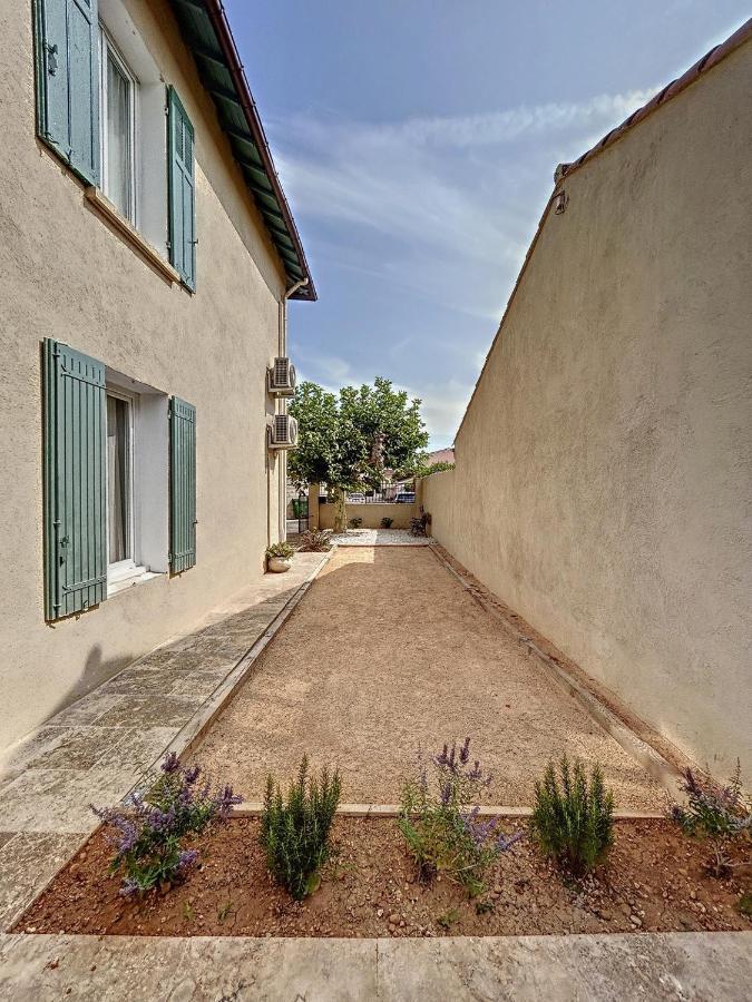 Charmante Maison De Ville Avec Jardin, Terrasse Et Terrain De Petanque Fos-sur-Mer Esterno foto