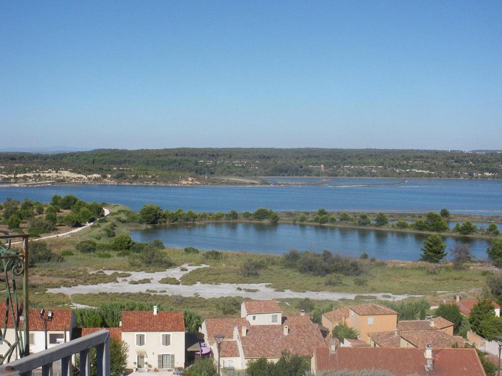 Charmante Maison De Ville Avec Jardin, Terrasse Et Terrain De Petanque Fos-sur-Mer Esterno foto